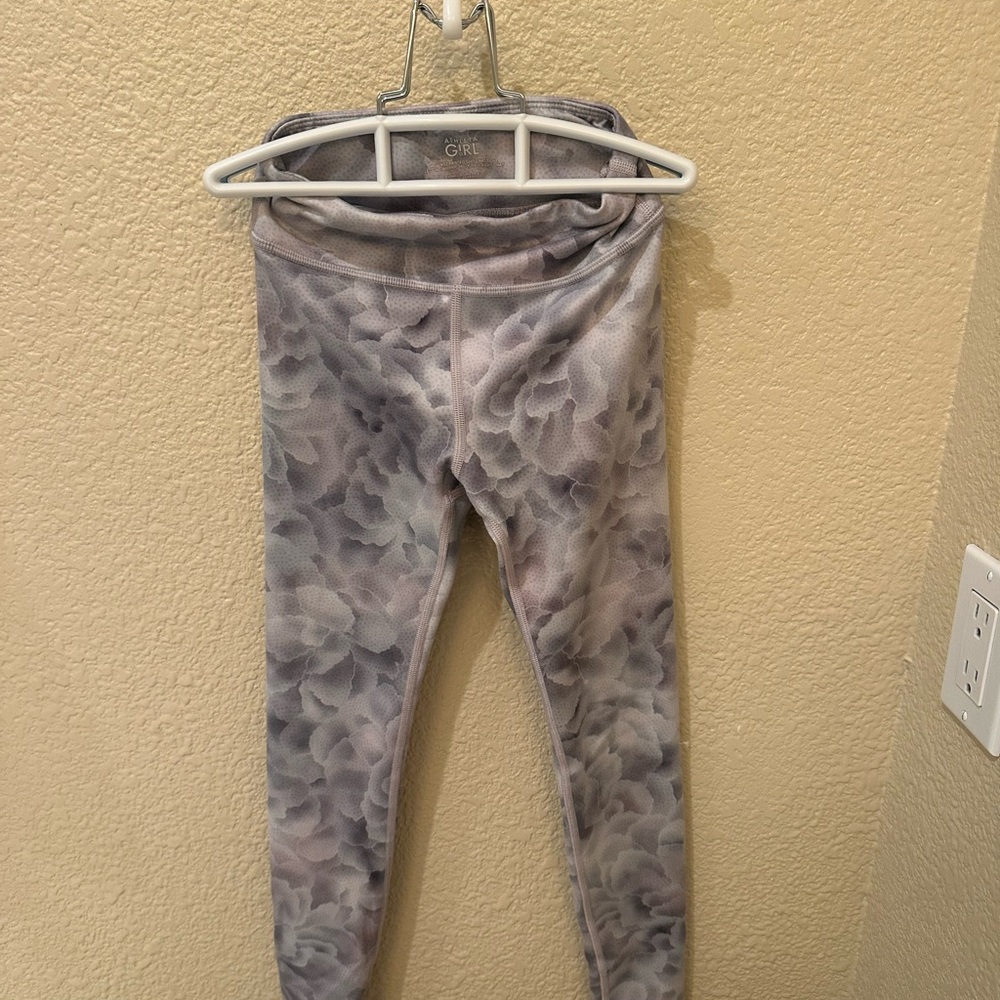 Athleta Kids Floral Gray Leggings